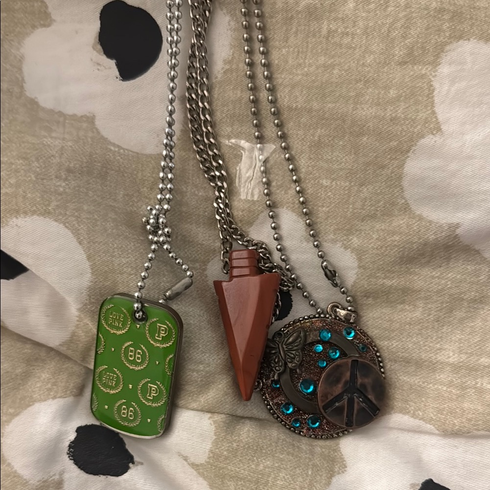 Set Of Long Stylish Necklaces 40$